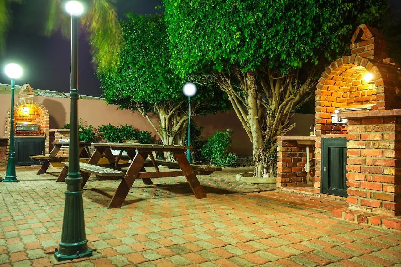Sasaki Apartments Palm Beach