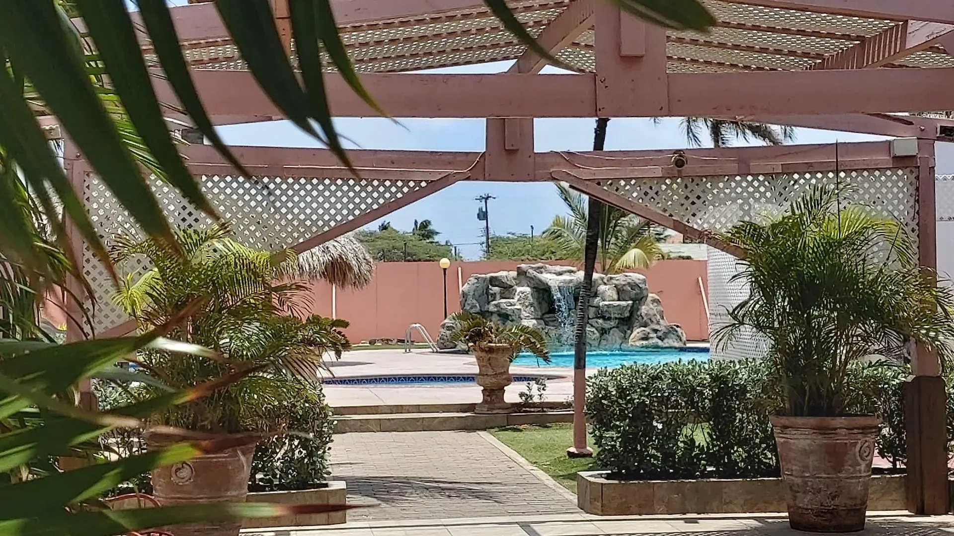 Sasaki Apartments Palm Beach Aruba